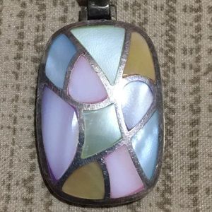 Mother of pearl pendant